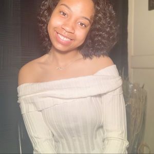 Meet your Posher, Ravesha